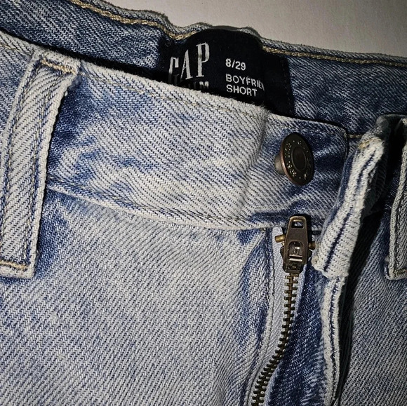 Gap Boyfriend Cut Off Denim Shorts - Picture 2 of 4